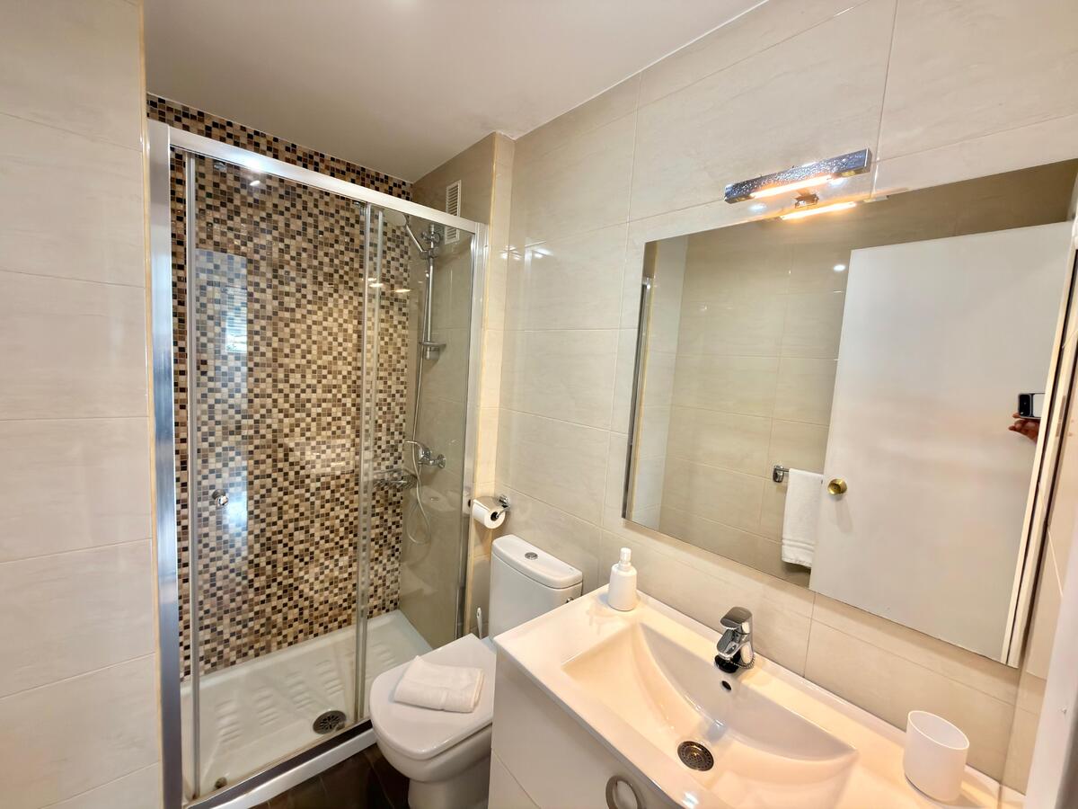 Fuengirola 3 Rooms Parking - 6
